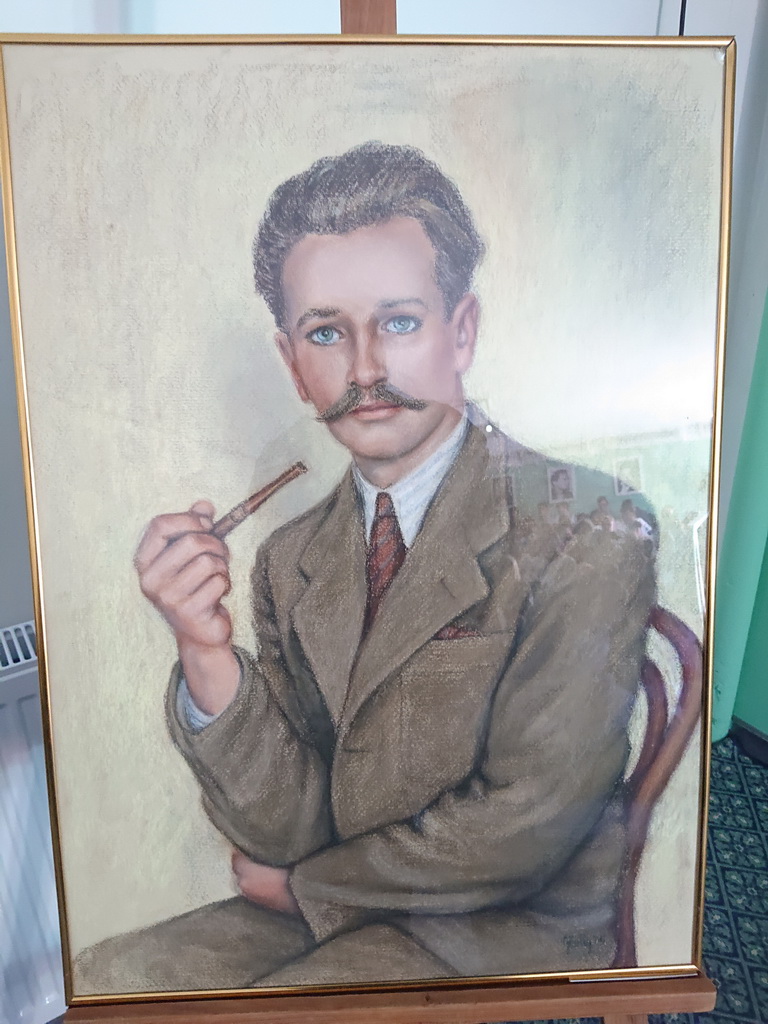 Zdjęcie Blewoński_3292e998c-d0fd-4103-8cf6-1a22ddfaaf39.jpg w galerii Konferencja w II LO dot. Józefa Blewońskiego
